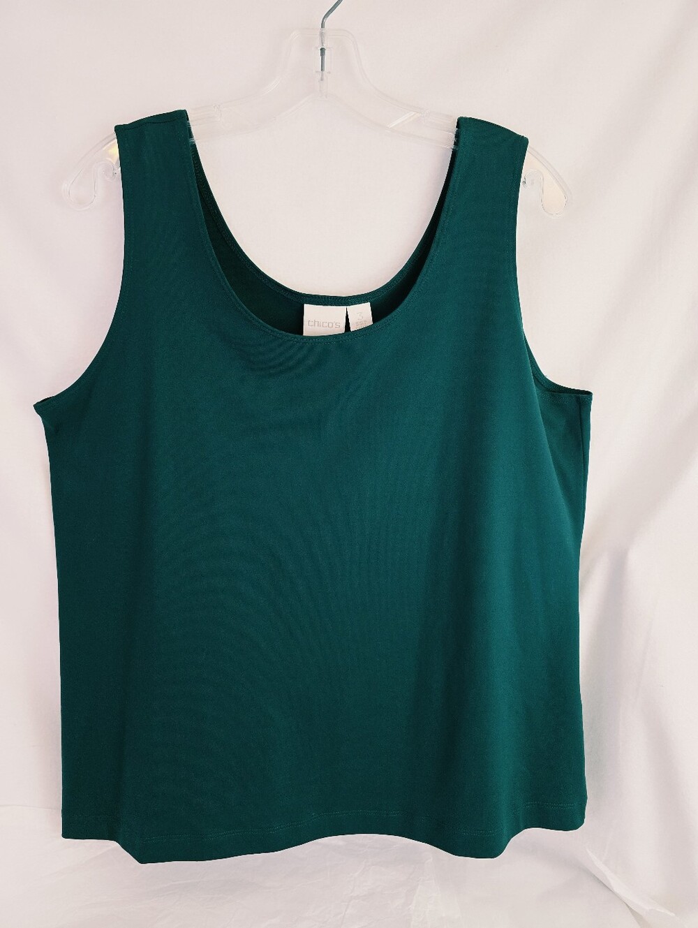 Chico's Tank Top Sz 3 XL Green Scoop Neck Sleeveless Stretch Basic Layer Stretch